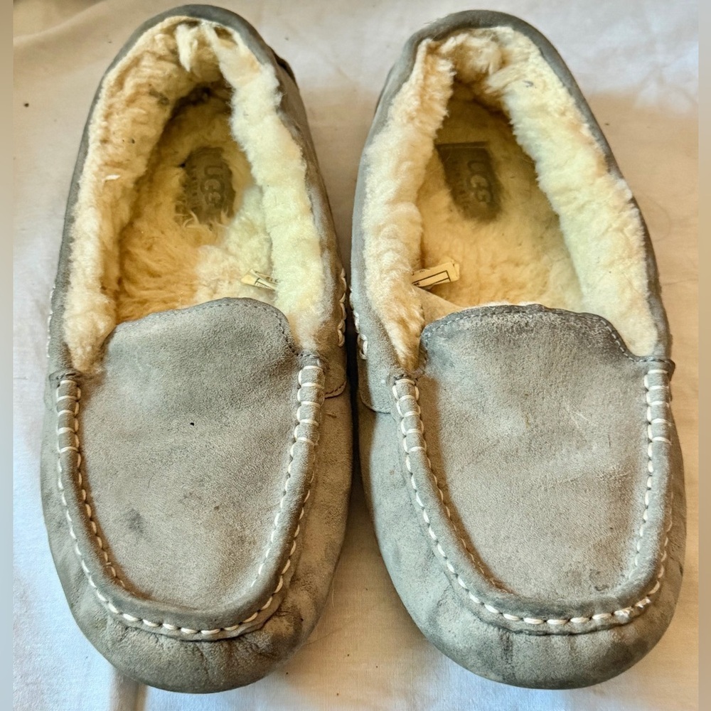Ugg Slip On Gray Women Slippers - US 9